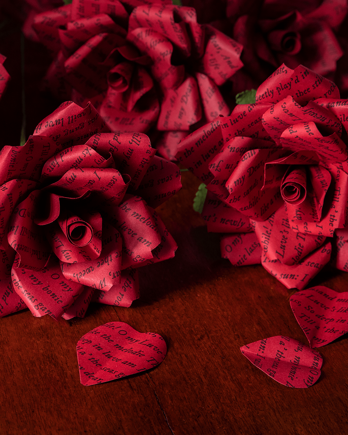 HandCrafted Poetry Paper Rose A Red, Red Rose The Fife Arms Shop